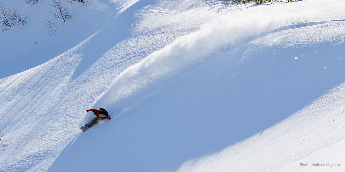 バックカントリー ツアー ガイド 東北岩手県八幡平エリアのスキー
